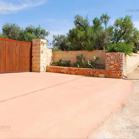 Ville Gina 4 Camere E 2 Bagni Torre Pali